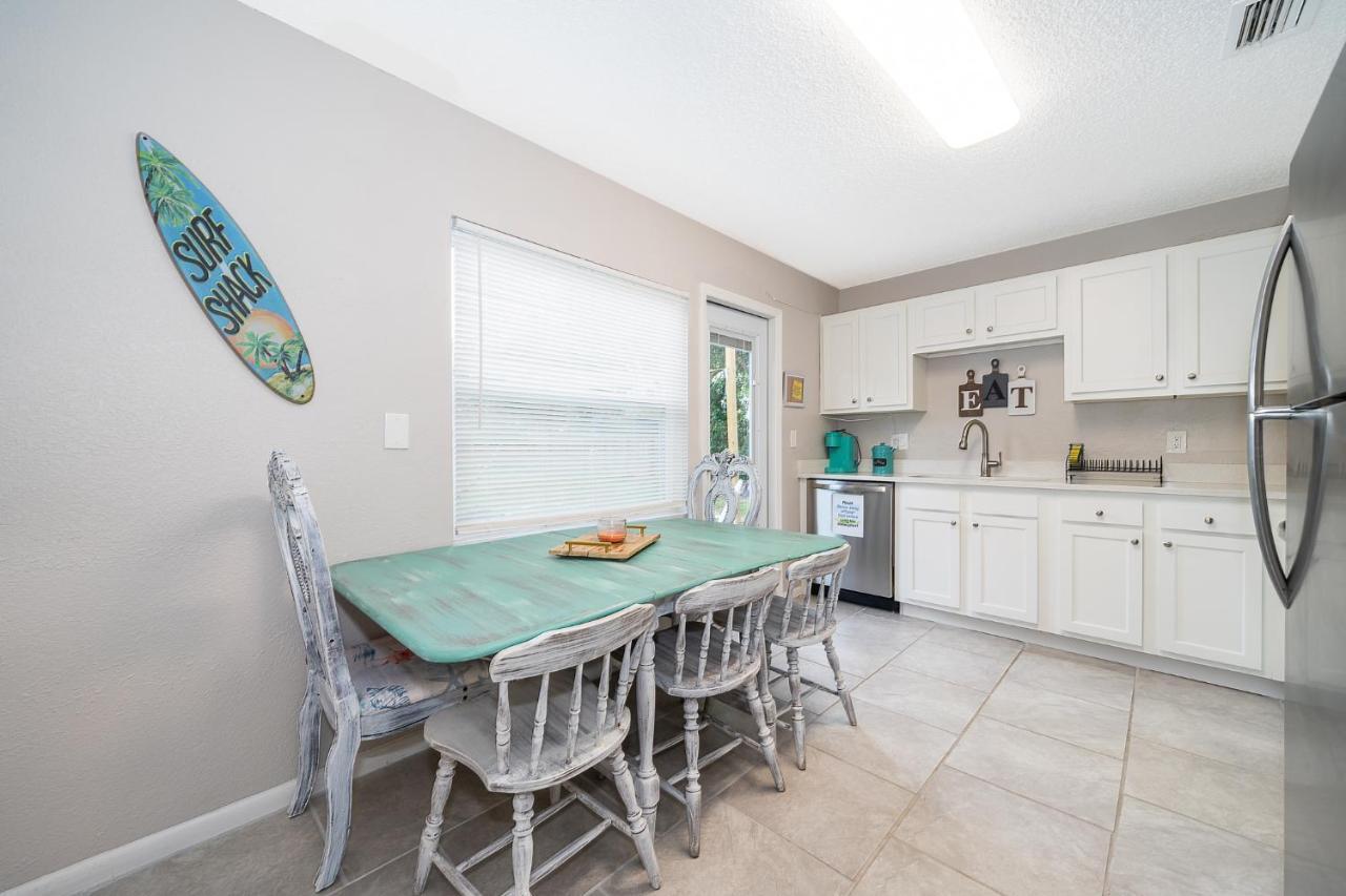 Forever Summer - Entire House! With King Bed! Clearwater Exterior photo